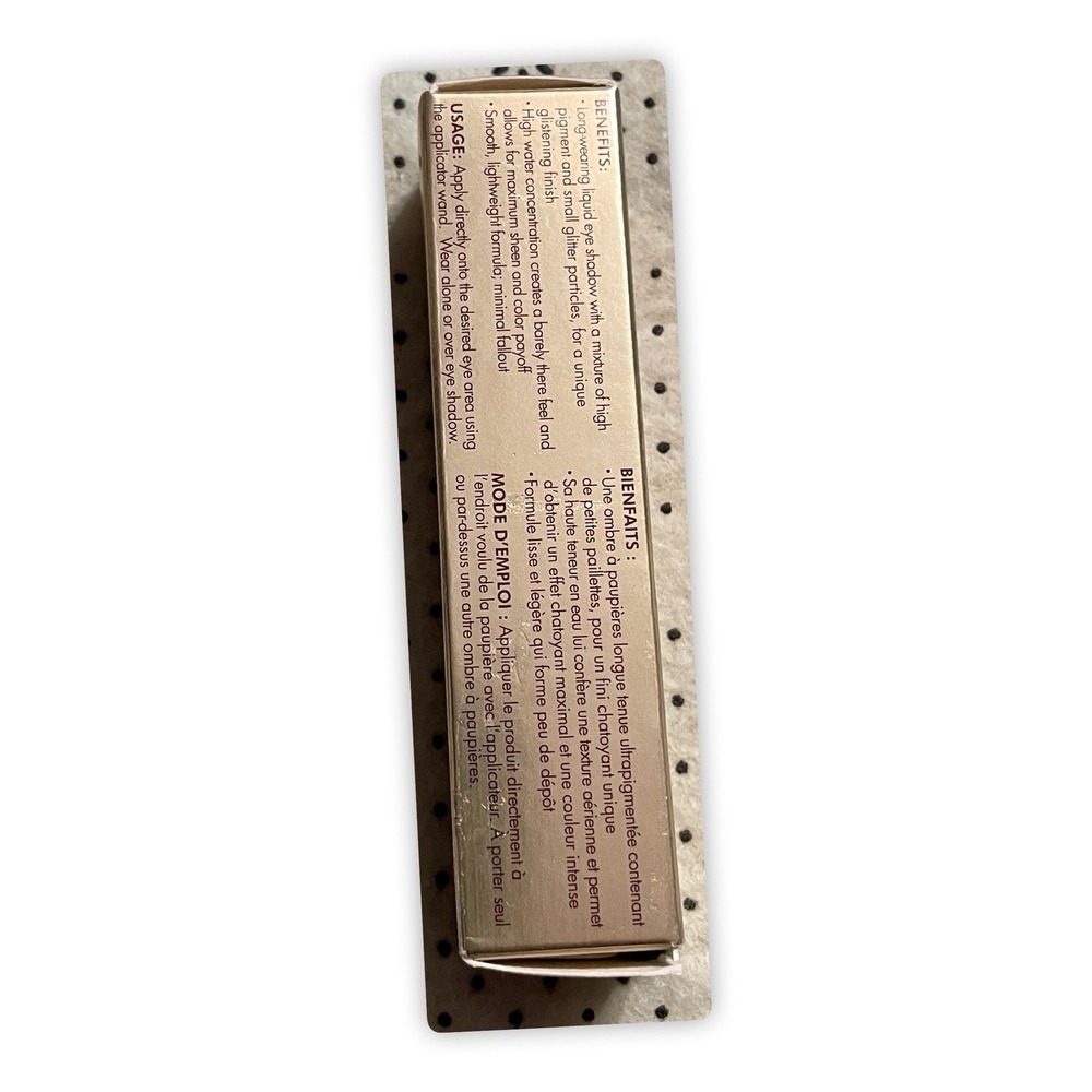 Stila Glisten & Glow Liquid Eye Shadow 0.153 fl. oz/4.5 ml, Shade: Waterfall - Picture 2 of 5
